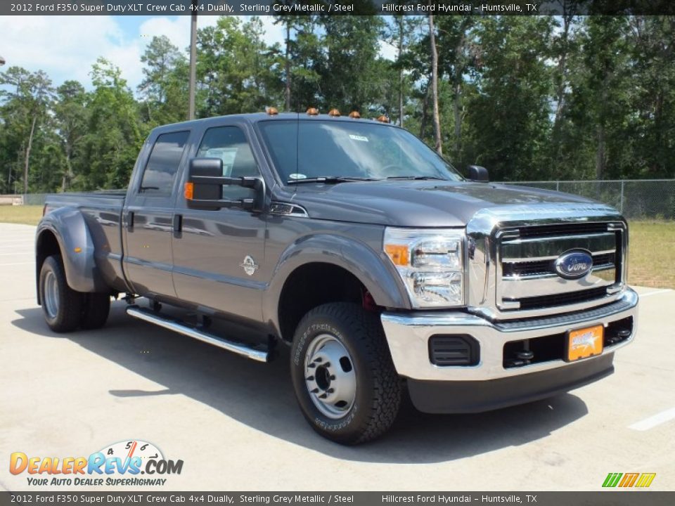 Front 3/4 View of 2012 Ford F350 Super Duty XLT Crew Cab 4x4 Dually Photo #1