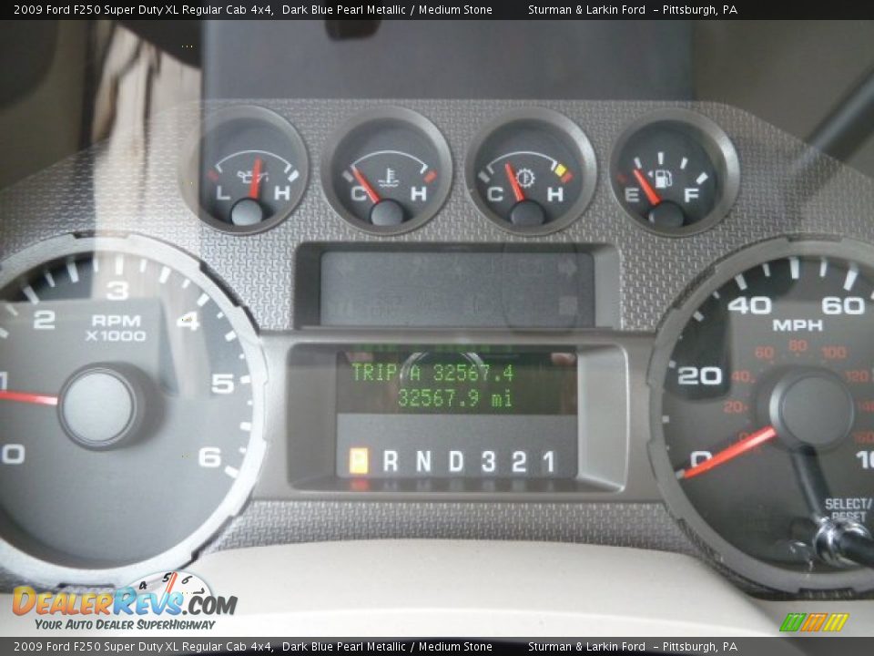 2009 Ford F250 Super Duty XL Regular Cab 4x4 Gauges Photo #15