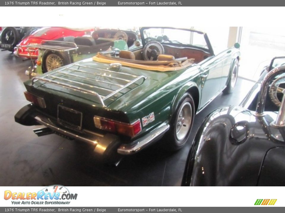 1976 Triumph TR6 Roadster British Racing Green / Beige Photo #18