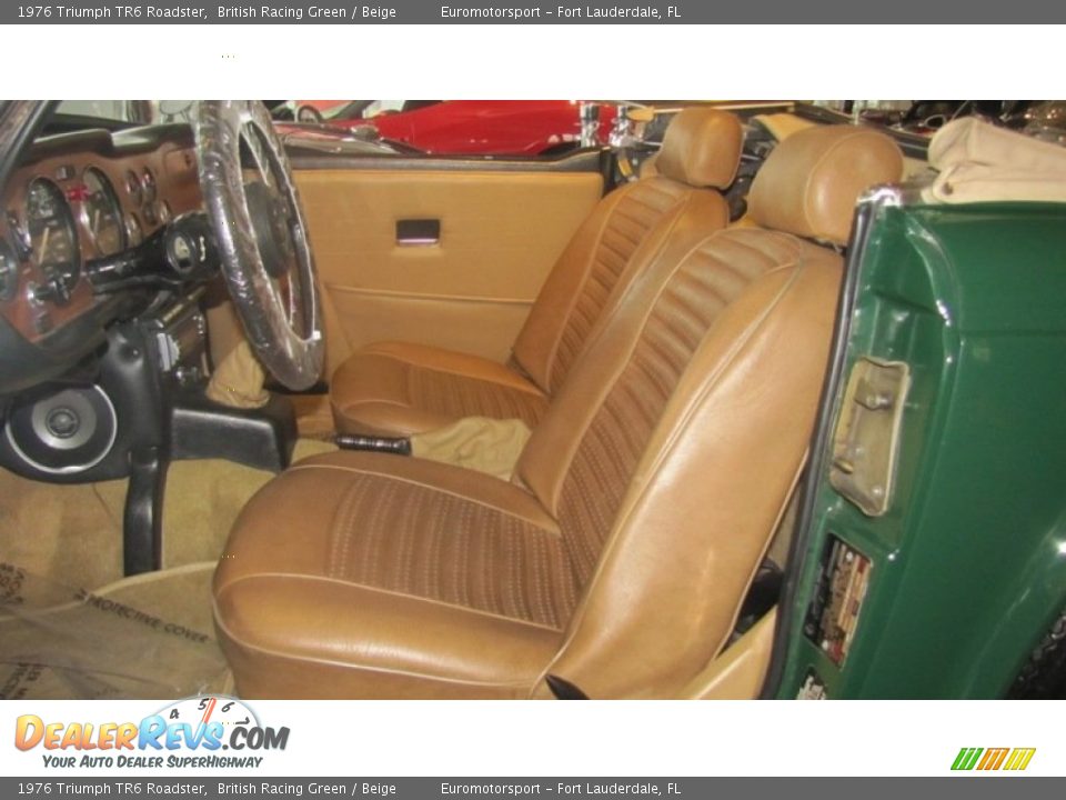 1976 Triumph TR6 Roadster British Racing Green / Beige Photo #22