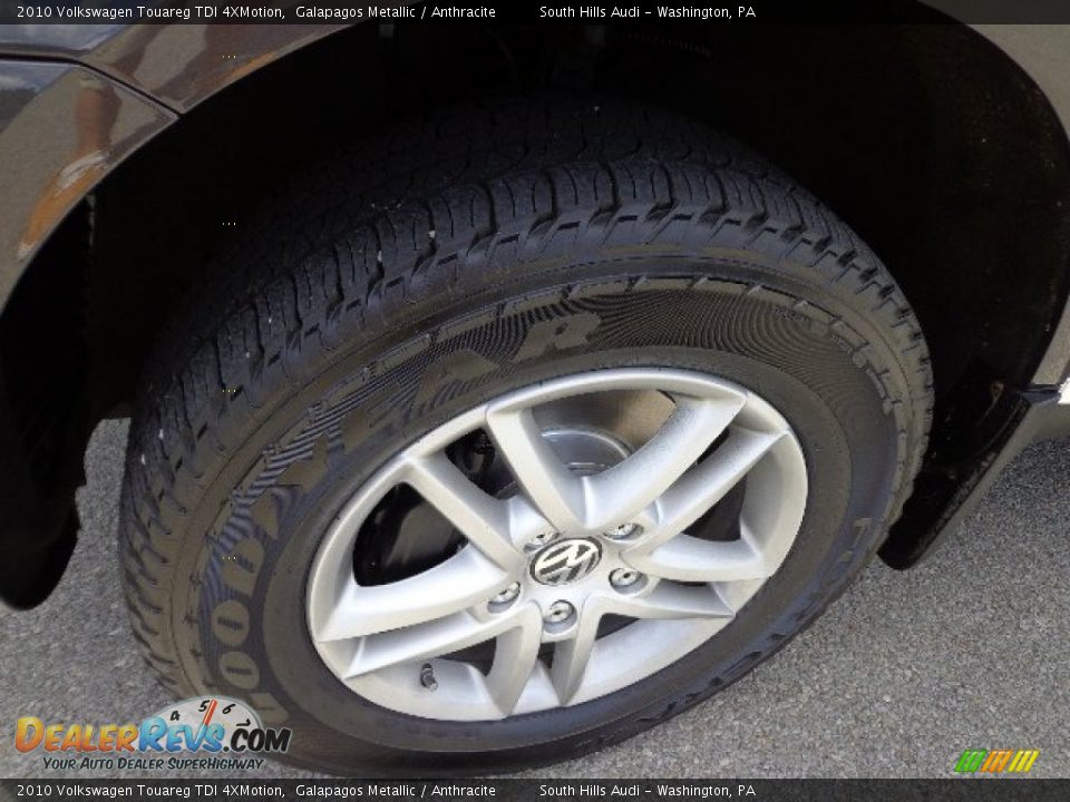 2010 Volkswagen Touareg TDI 4XMotion Galapagos Metallic / Anthracite Photo #9