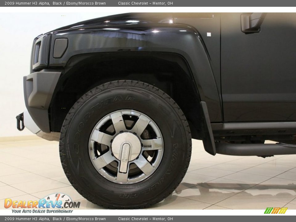 2009 Hummer H3 Alpha Wheel Photo #27