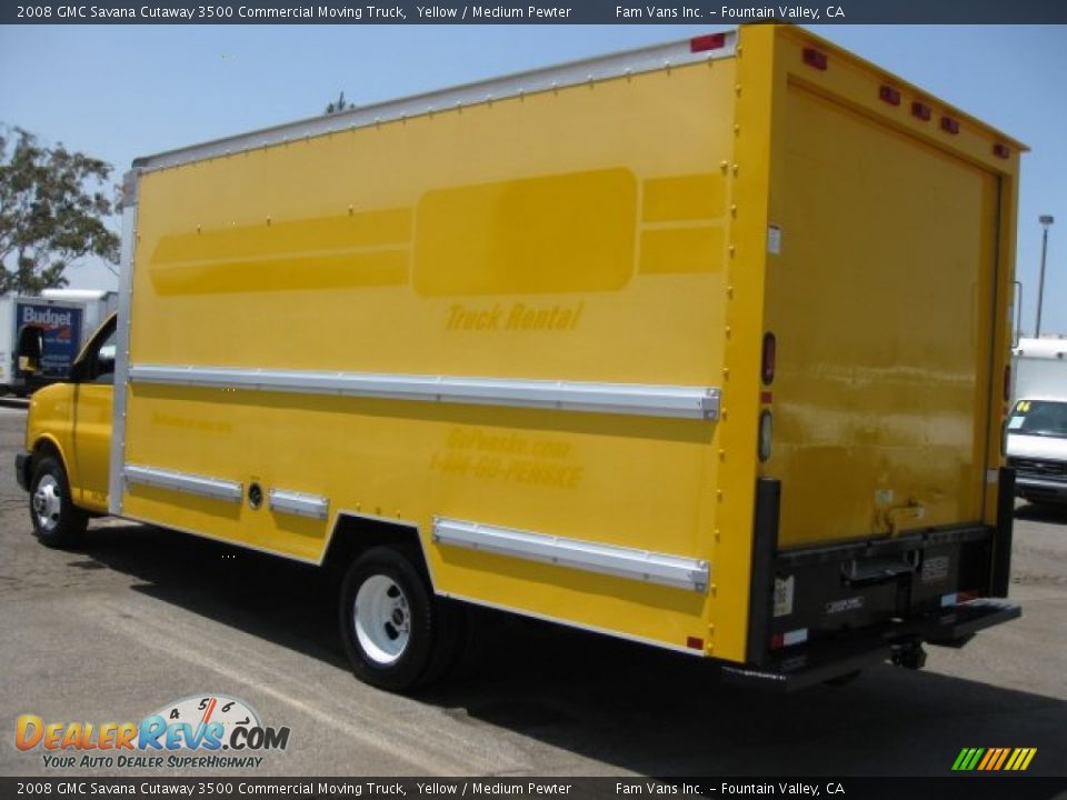 2008 GMC Savana Cutaway 3500 Commercial Moving Truck Yellow / Medium Pewter Photo #4