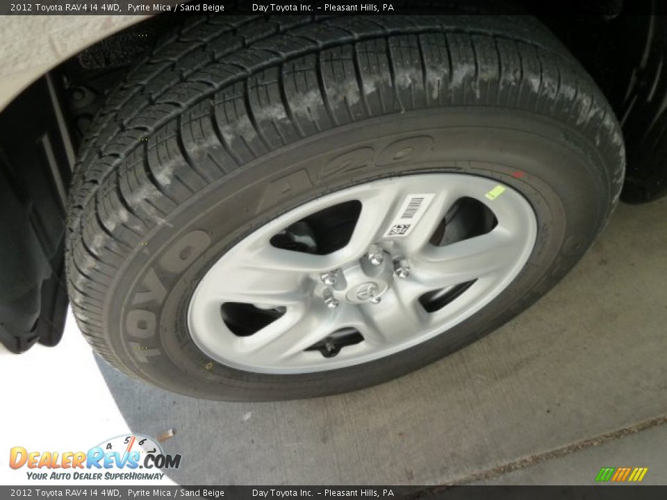 2012 Toyota RAV4 I4 4WD Pyrite Mica / Sand Beige Photo #7