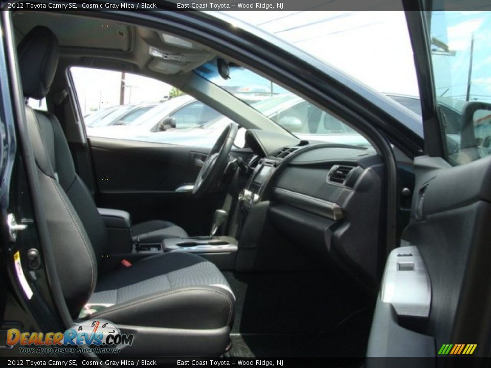 2012 Toyota Camry SE Cosmic Gray Mica / Black Photo #8