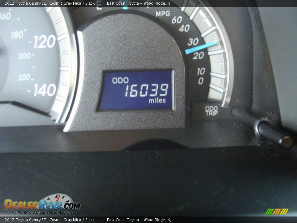 2012 Toyota Camry SE Cosmic Gray Mica / Black Photo #10