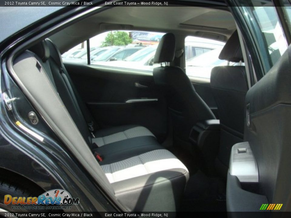 2012 Toyota Camry SE Cosmic Gray Mica / Black Photo #12