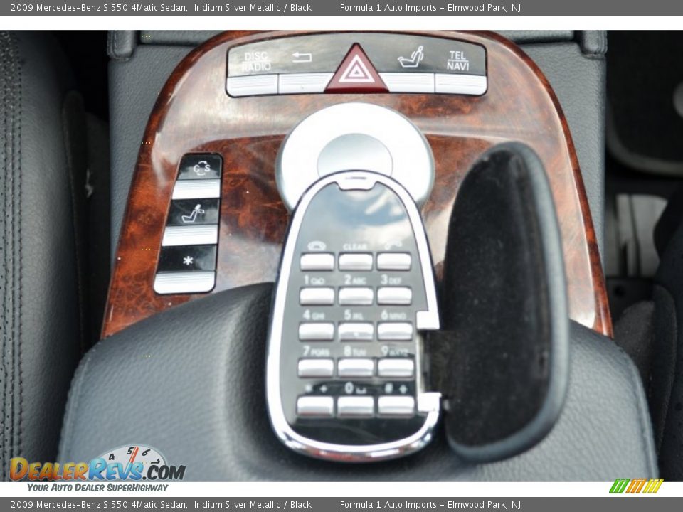 2009 Mercedes-Benz S 550 4Matic Sedan Iridium Silver Metallic / Black Photo #18