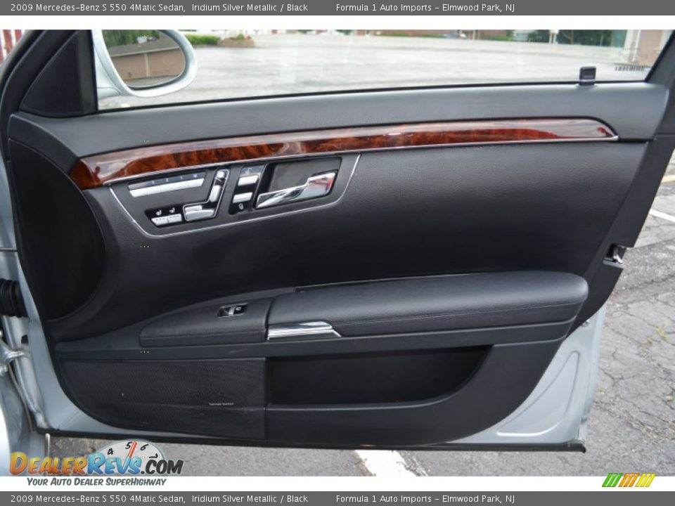 2009 Mercedes-Benz S 550 4Matic Sedan Iridium Silver Metallic / Black Photo #22