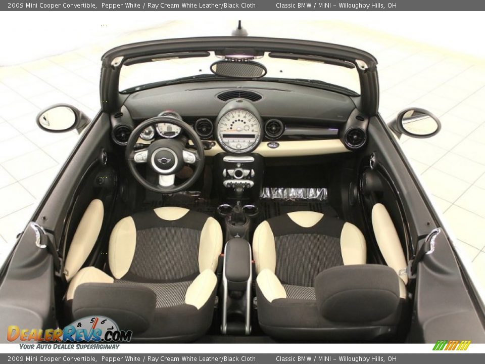 Ray Cream White Leather/Black Cloth Interior - 2009 Mini Cooper Convertible Photo #23