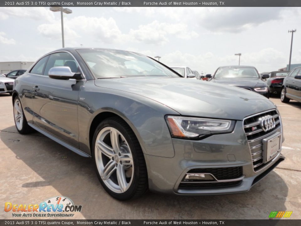 Front 3/4 View of 2013 Audi S5 3.0 TFSI quattro Coupe Photo #1