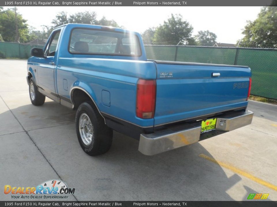 1995 Ford F150 XL Regular Cab Bright Sapphire Pearl Metallic / Blue Photo #5