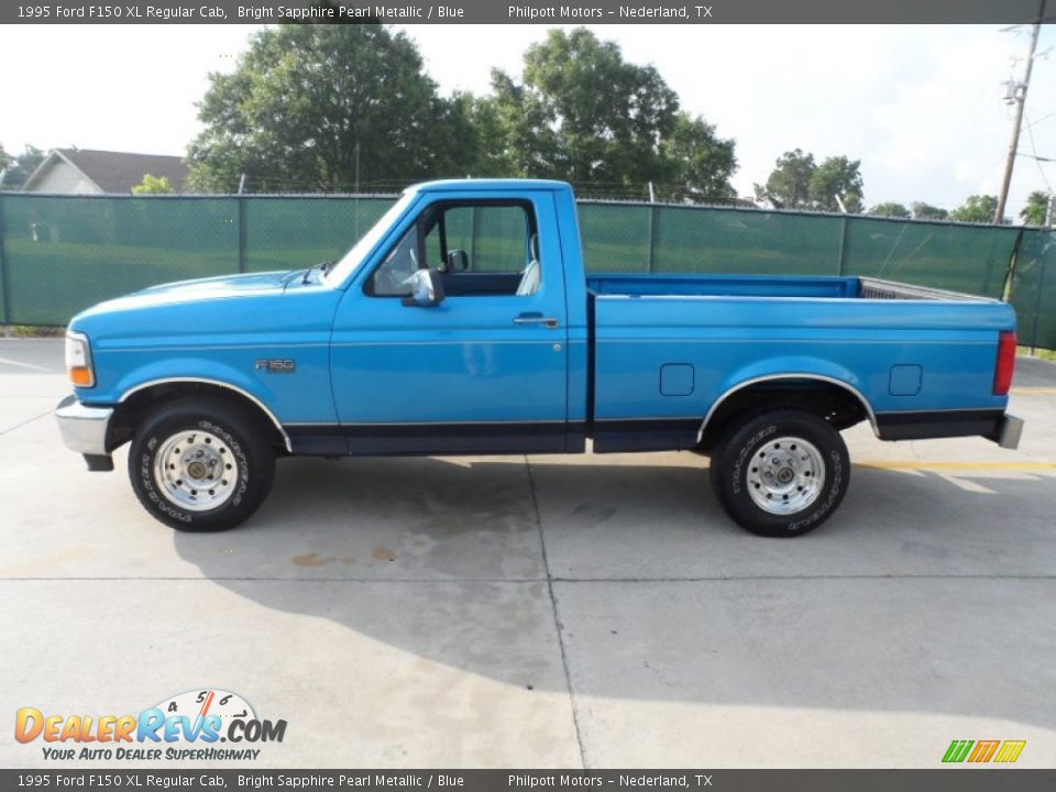 1995 Ford F150 XL Regular Cab Bright Sapphire Pearl Metallic / Blue Photo #6