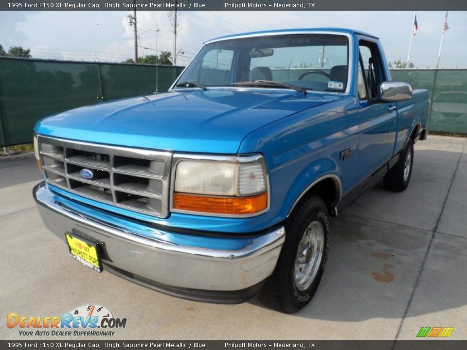 1995 Ford F150 XL Regular Cab Bright Sapphire Pearl Metallic / Blue Photo #7