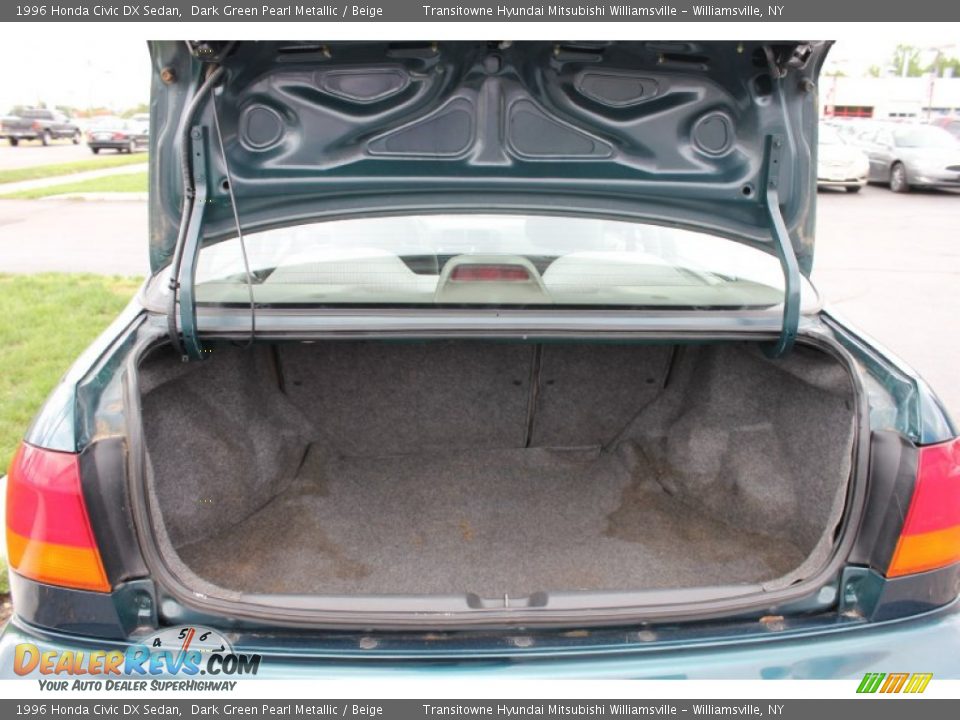 1996 Honda Civic DX Sedan Dark Green Pearl Metallic / Beige Photo #10