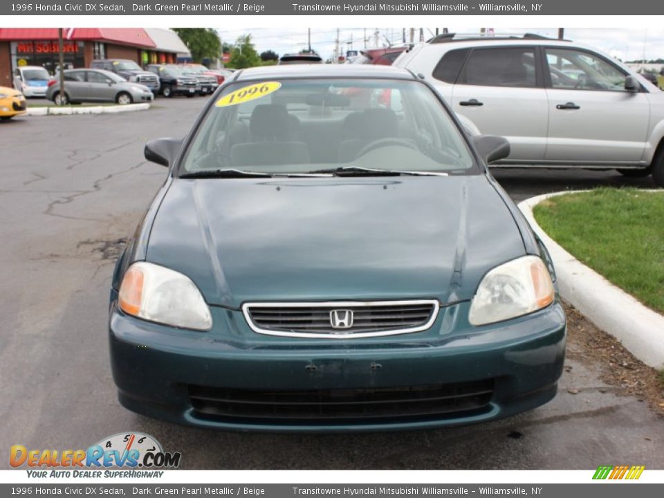 1996 Honda Civic DX Sedan Dark Green Pearl Metallic / Beige Photo #16