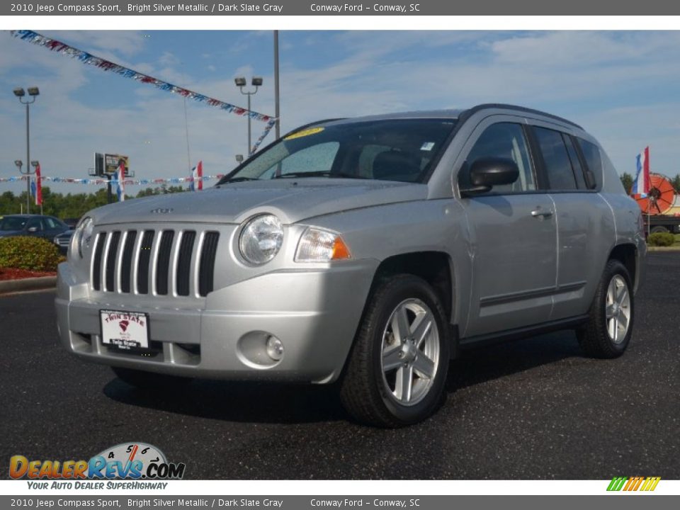 2010 Jeep Compass Sport Bright Silver Metallic / Dark Slate Gray Photo #1