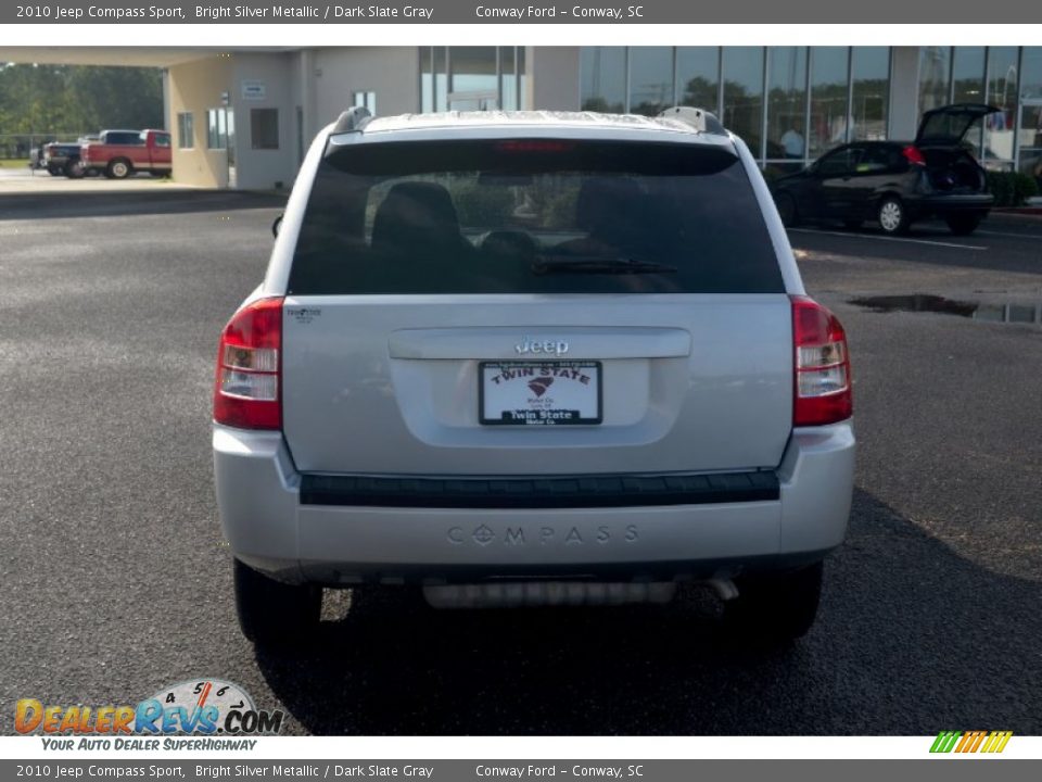 2010 Jeep Compass Sport Bright Silver Metallic / Dark Slate Gray Photo #6