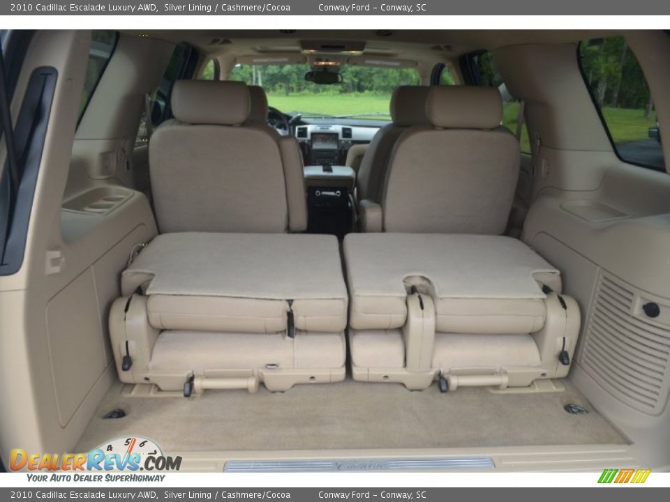 2010 Cadillac Escalade Luxury AWD Silver Lining / Cashmere/Cocoa Photo #20