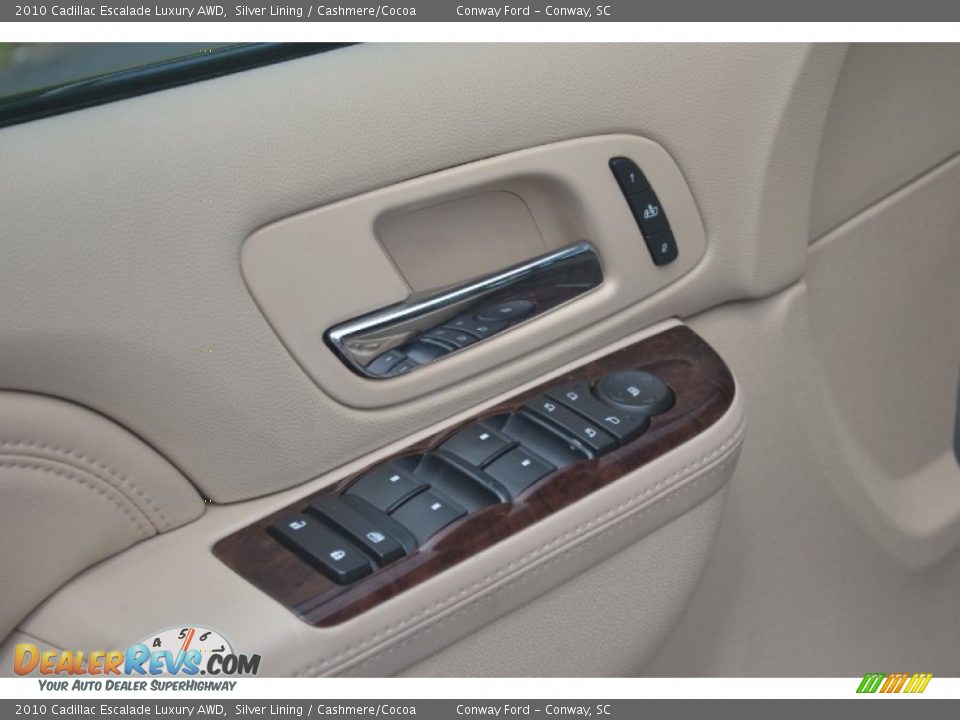2010 Cadillac Escalade Luxury AWD Silver Lining / Cashmere/Cocoa Photo #21