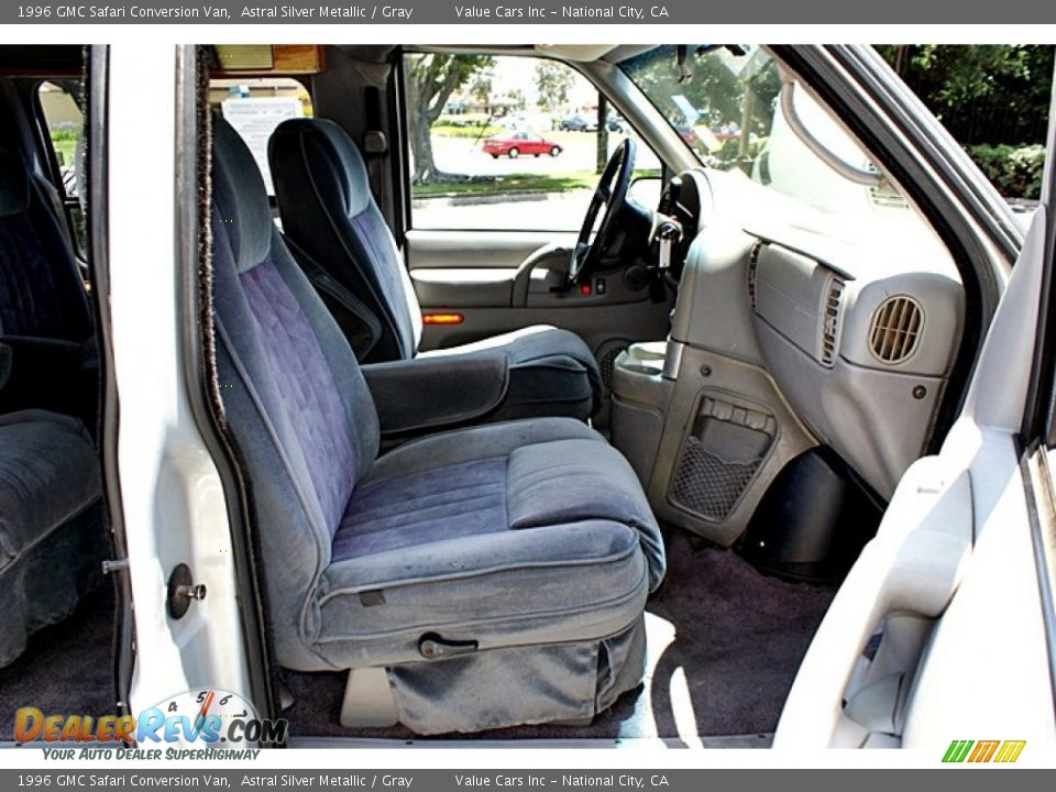 Gray Interior - 1996 GMC Safari Conversion Van Photo #11