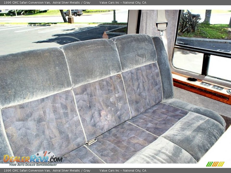 1996 GMC Safari Conversion Van Astral Silver Metallic / Gray Photo #17