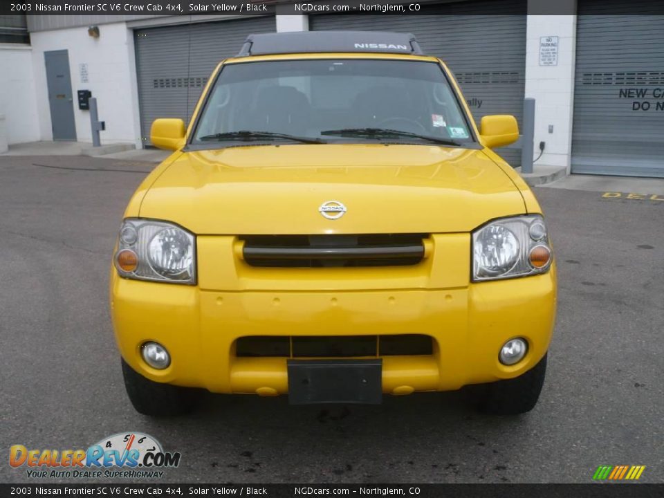 2003 Nissan Frontier SC V6 Crew Cab 4x4 Solar Yellow / Black Photo #2