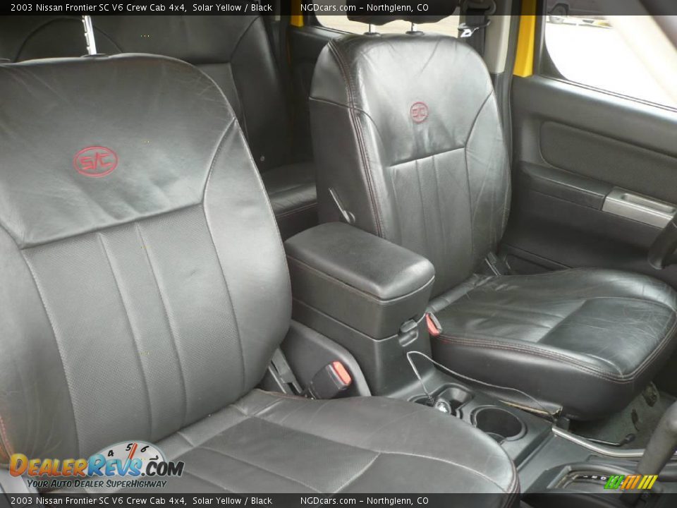 2003 Nissan Frontier SC V6 Crew Cab 4x4 Solar Yellow / Black Photo #8