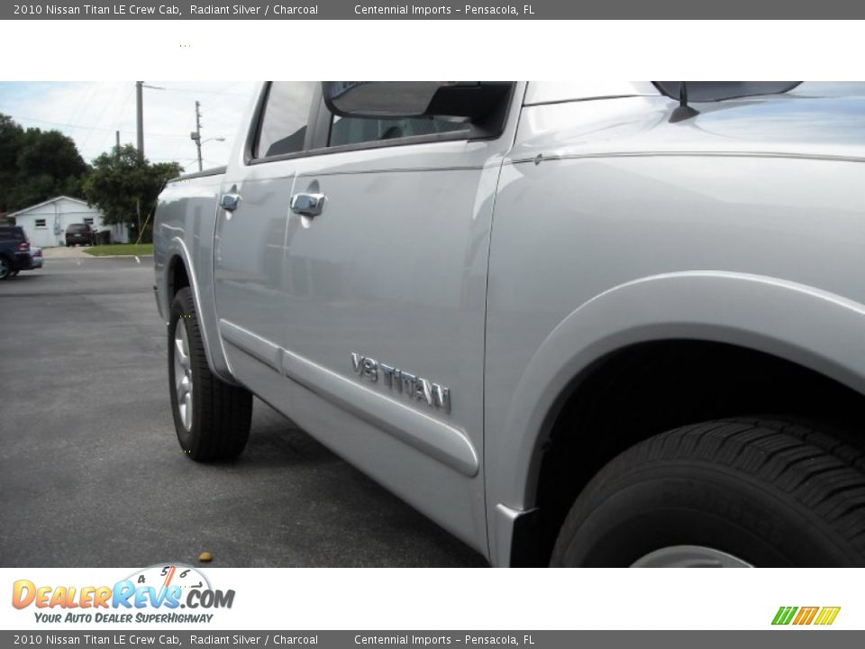 2010 Nissan Titan LE Crew Cab Radiant Silver / Charcoal Photo #14