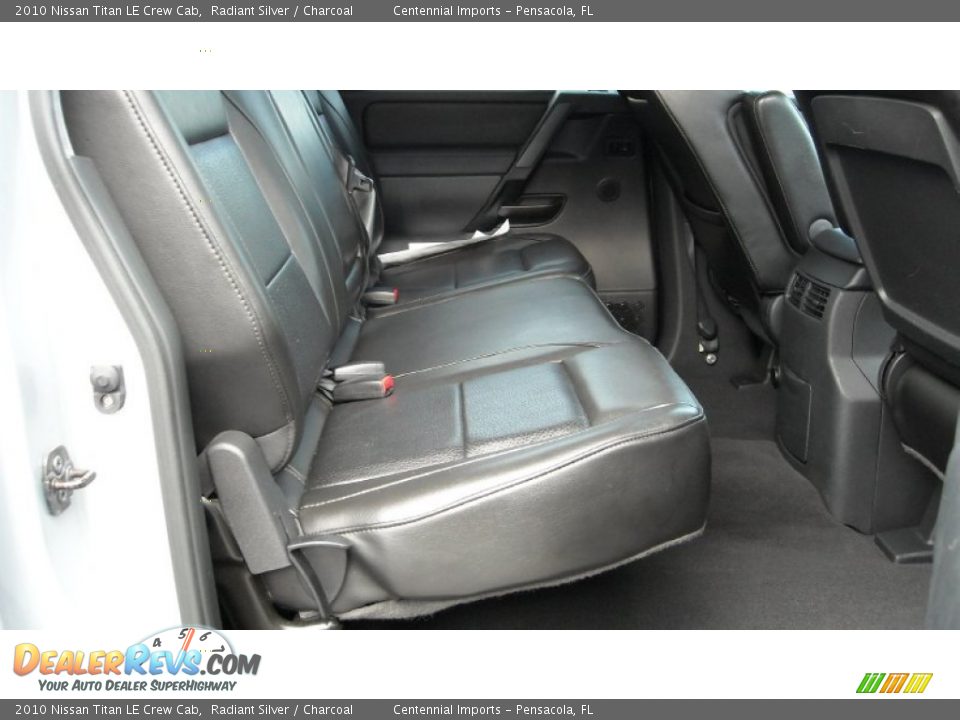 2010 Nissan Titan LE Crew Cab Radiant Silver / Charcoal Photo #23