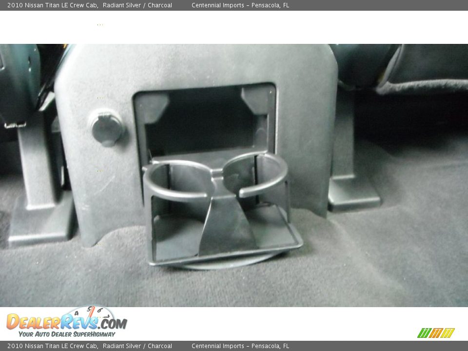 2010 Nissan Titan LE Crew Cab Radiant Silver / Charcoal Photo #29