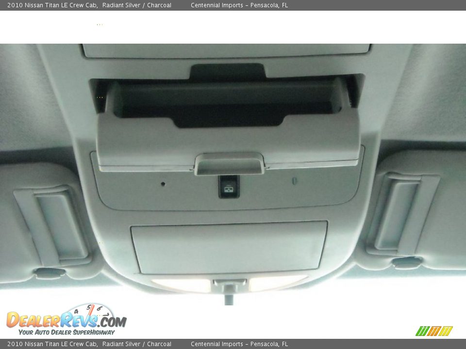 2010 Nissan Titan LE Crew Cab Radiant Silver / Charcoal Photo #30