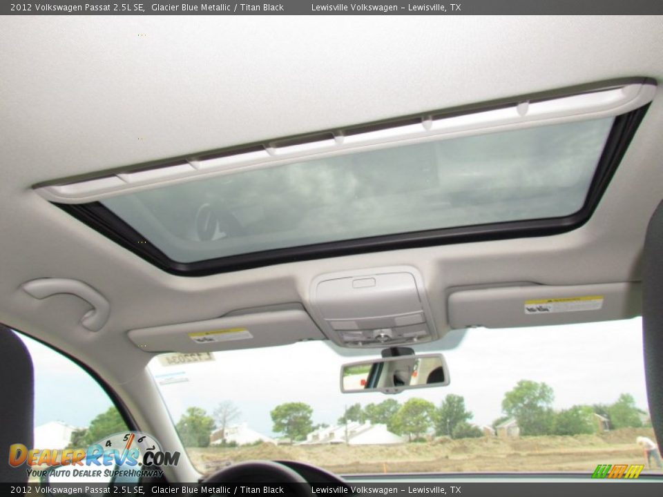 2012 Volkswagen Passat 2.5L SE Glacier Blue Metallic / Titan Black Photo #6