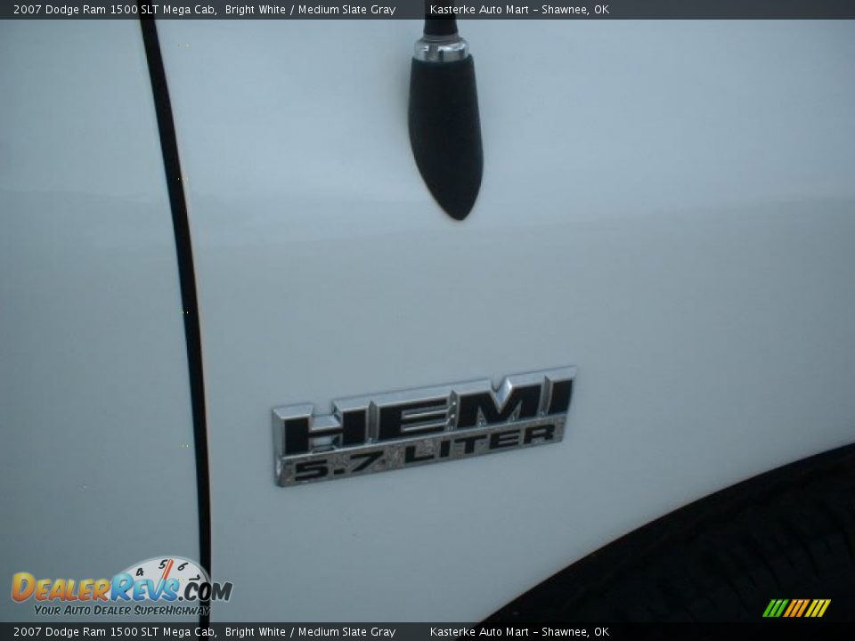 2007 Dodge Ram 1500 SLT Mega Cab Bright White / Medium Slate Gray Photo #5