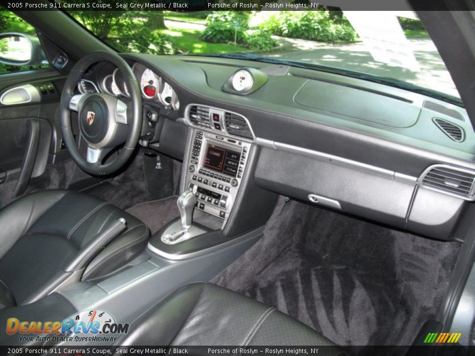 Dashboard of 2005 Porsche 911 Carrera S Coupe Photo #15