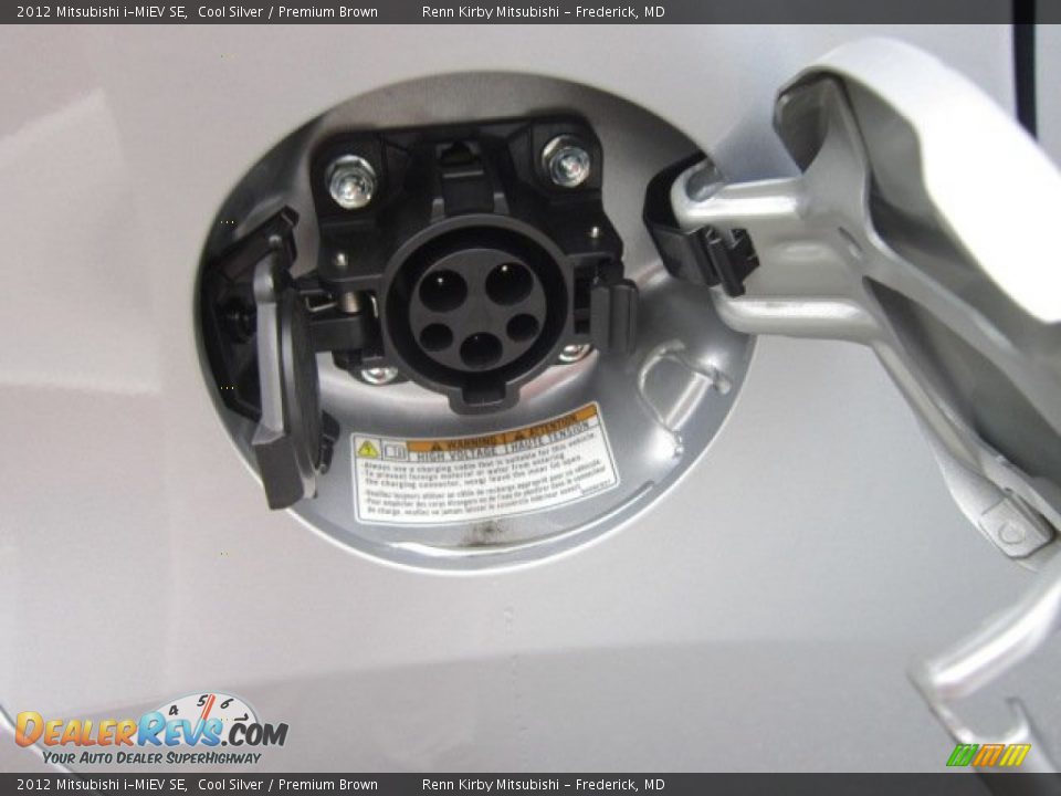 2012 Mitsubishi i-MiEV SE Cool Silver / Premium Brown Photo #18