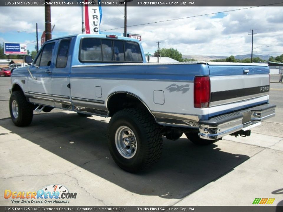 1996 Ford F250 XLT Extended Cab 4x4 Portofino Blue Metallic / Blue Photo #2