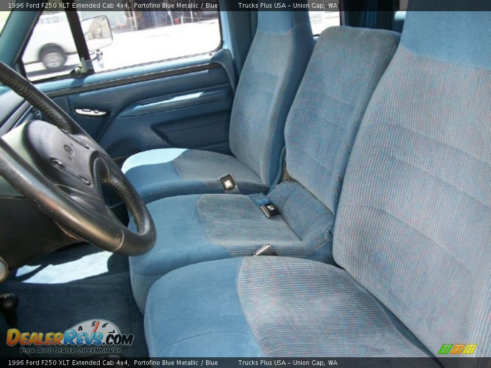 1996 Ford F250 XLT Extended Cab 4x4 Portofino Blue Metallic / Blue Photo #4