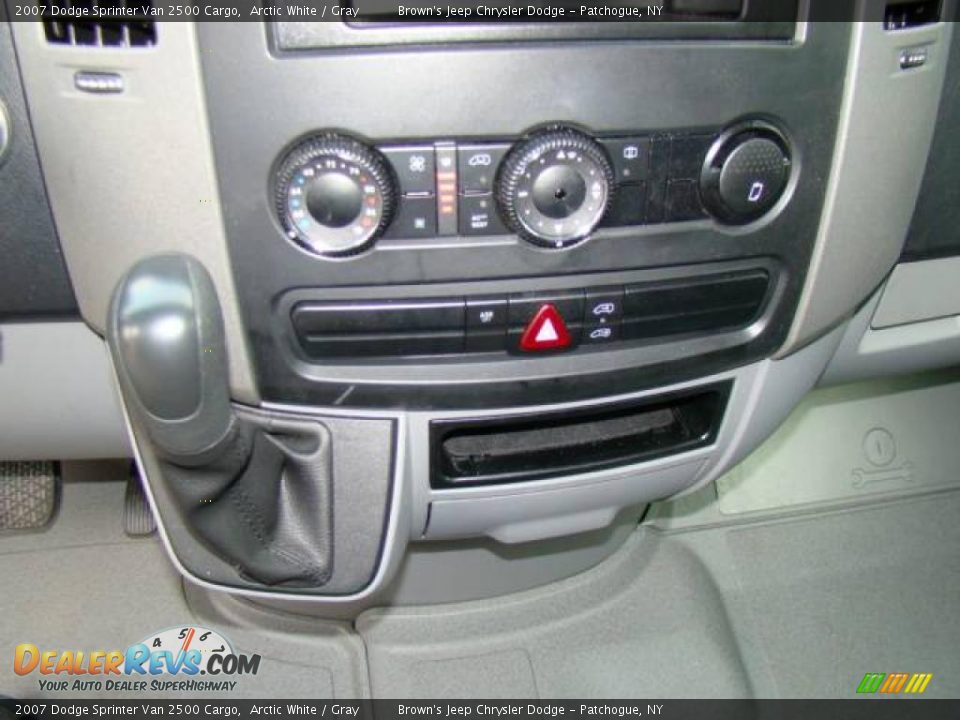 2007 Dodge Sprinter Van 2500 Cargo Arctic White / Gray Photo #13
