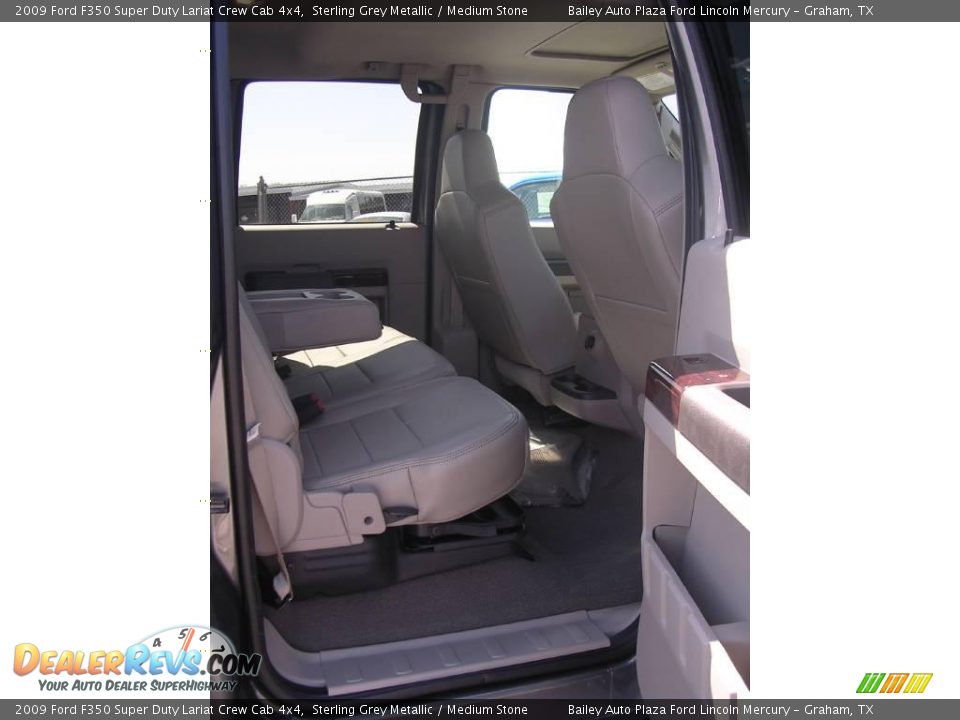2009 Ford F350 Super Duty Lariat Crew Cab 4x4 Sterling Grey Metallic / Medium Stone Photo #10