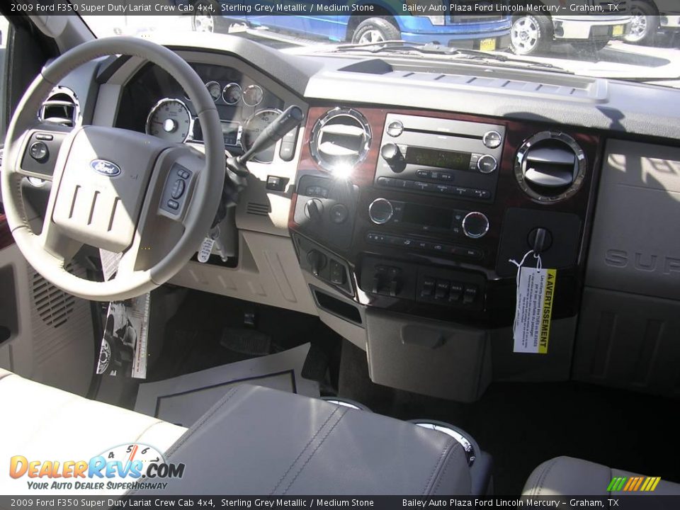 2009 Ford F350 Super Duty Lariat Crew Cab 4x4 Sterling Grey Metallic / Medium Stone Photo #11