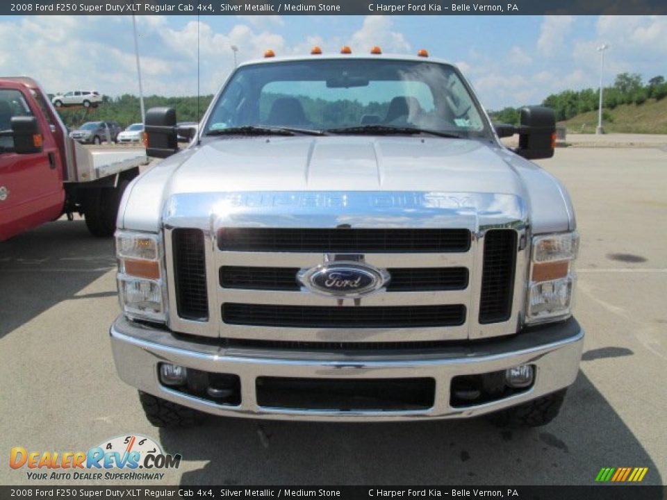 2008 Ford F250 Super Duty XLT Regular Cab 4x4 Silver Metallic / Medium Stone Photo #2