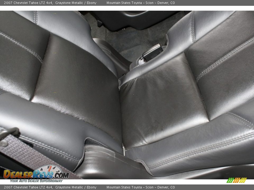 2007 Chevrolet Tahoe LTZ 4x4 Graystone Metallic / Ebony Photo #14