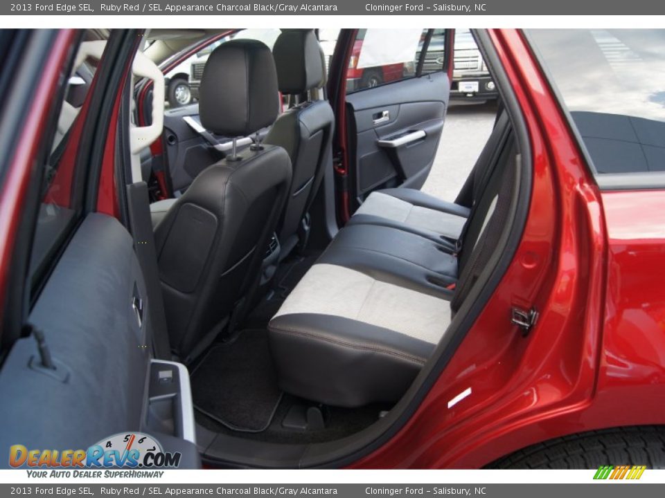 Rear Seat of 2013 Ford Edge SEL Photo #9