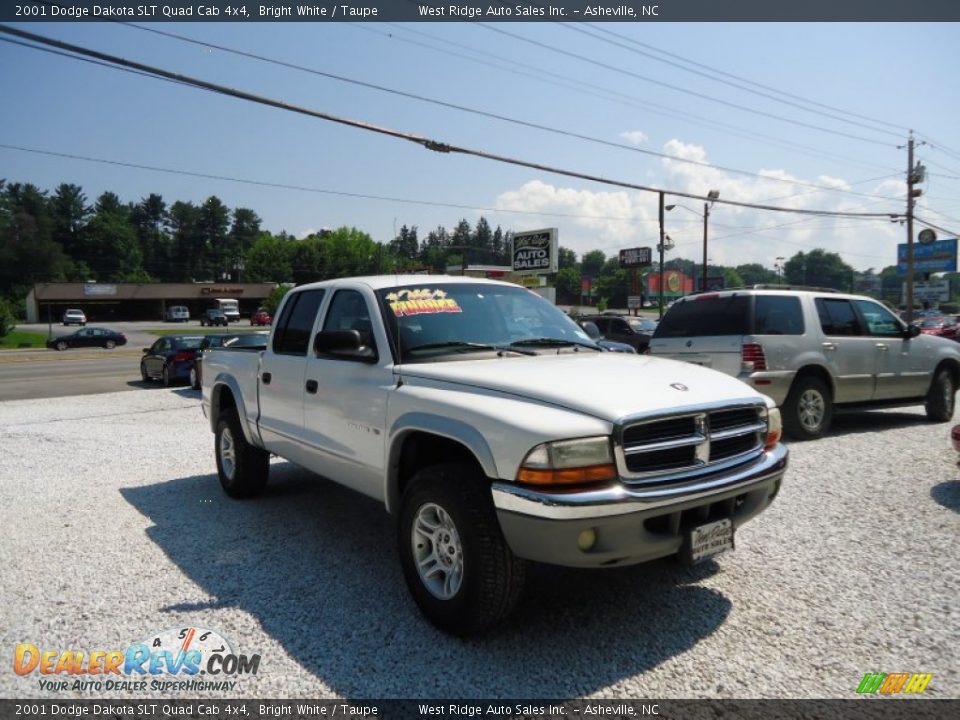 2001 Dodge Dakota SLT Quad Cab 4x4 Bright White / Taupe Photo #1