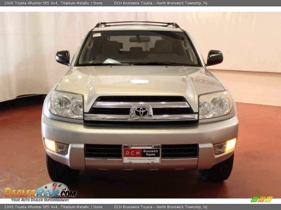 2005 Toyota 4Runner SR5 4x4 Titanium Metallic / Stone Photo #3