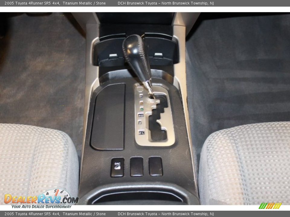 2005 Toyota 4Runner SR5 4x4 Titanium Metallic / Stone Photo #13