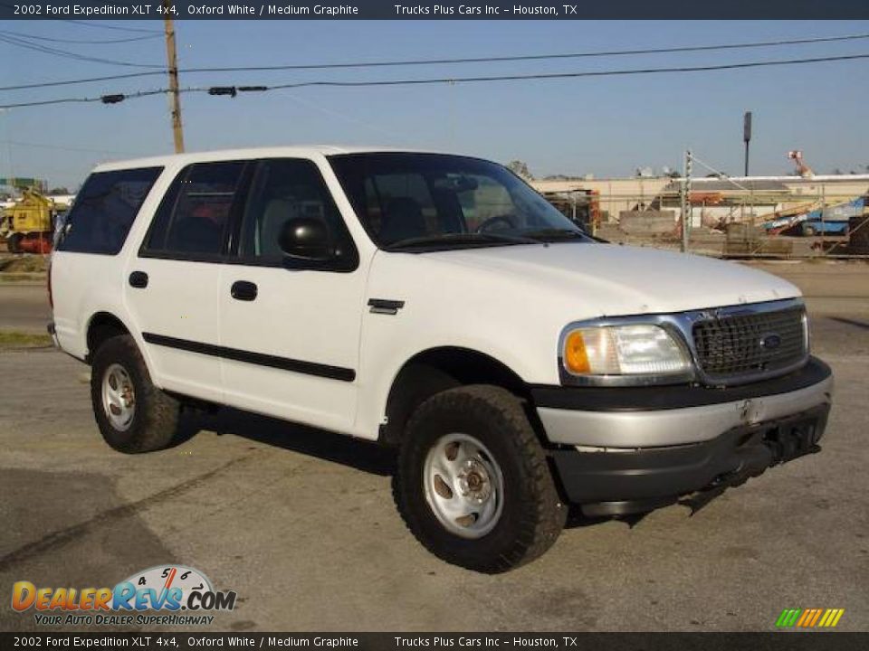 2002 Ford Expedition XLT 4x4 Oxford White / Medium Graphite Photo #3