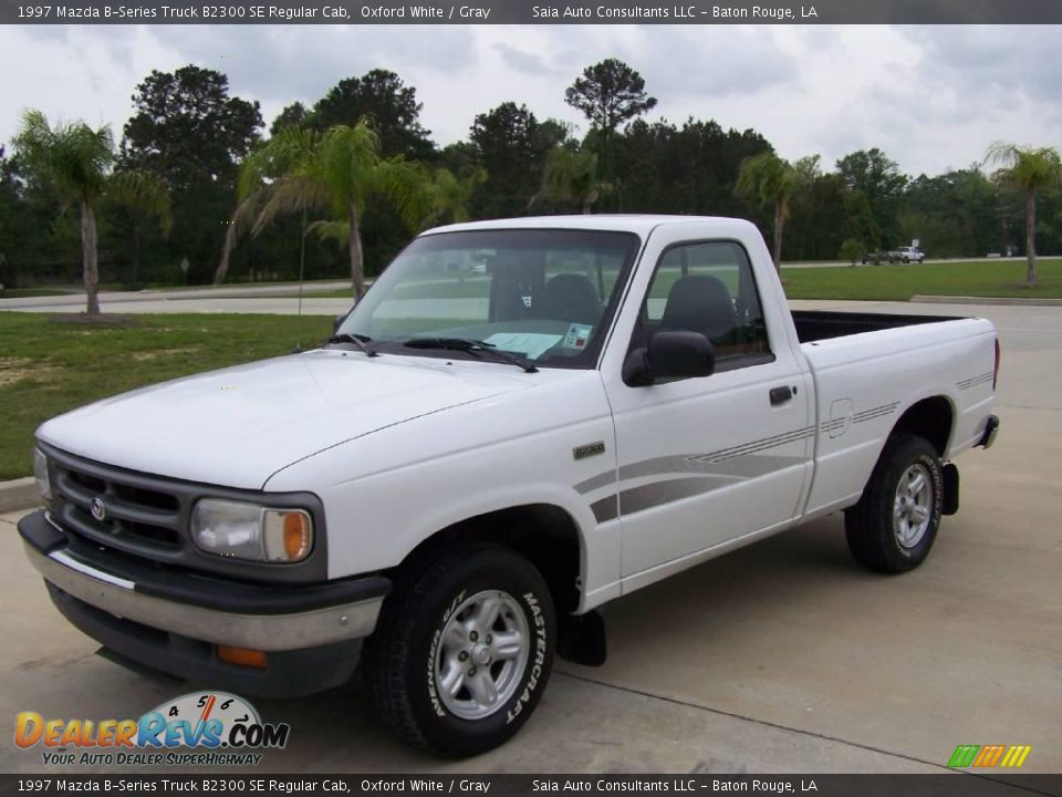 1997 Mazda B-Series Truck B2300 SE Regular Cab Oxford White / Gray Photo #7