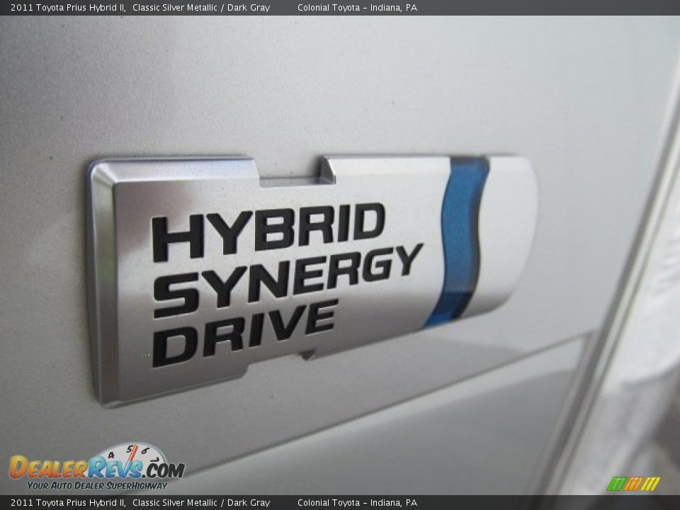 2011 Toyota Prius Hybrid II Classic Silver Metallic / Dark Gray Photo #8